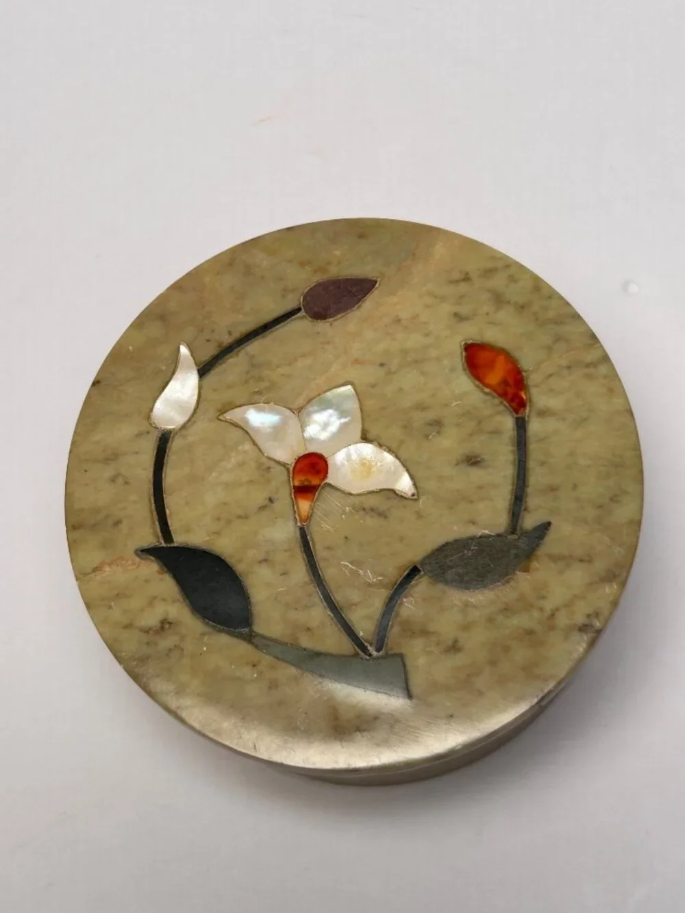 VTG Soapstone Floral Trinket Boxes Set Of 2 Handmade In India Pearl Collectible